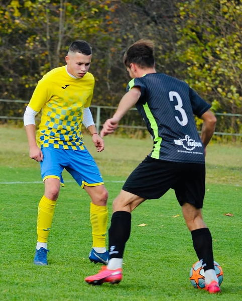 imgonline-com-ua-Compressed-jhwtn3PFUAUT